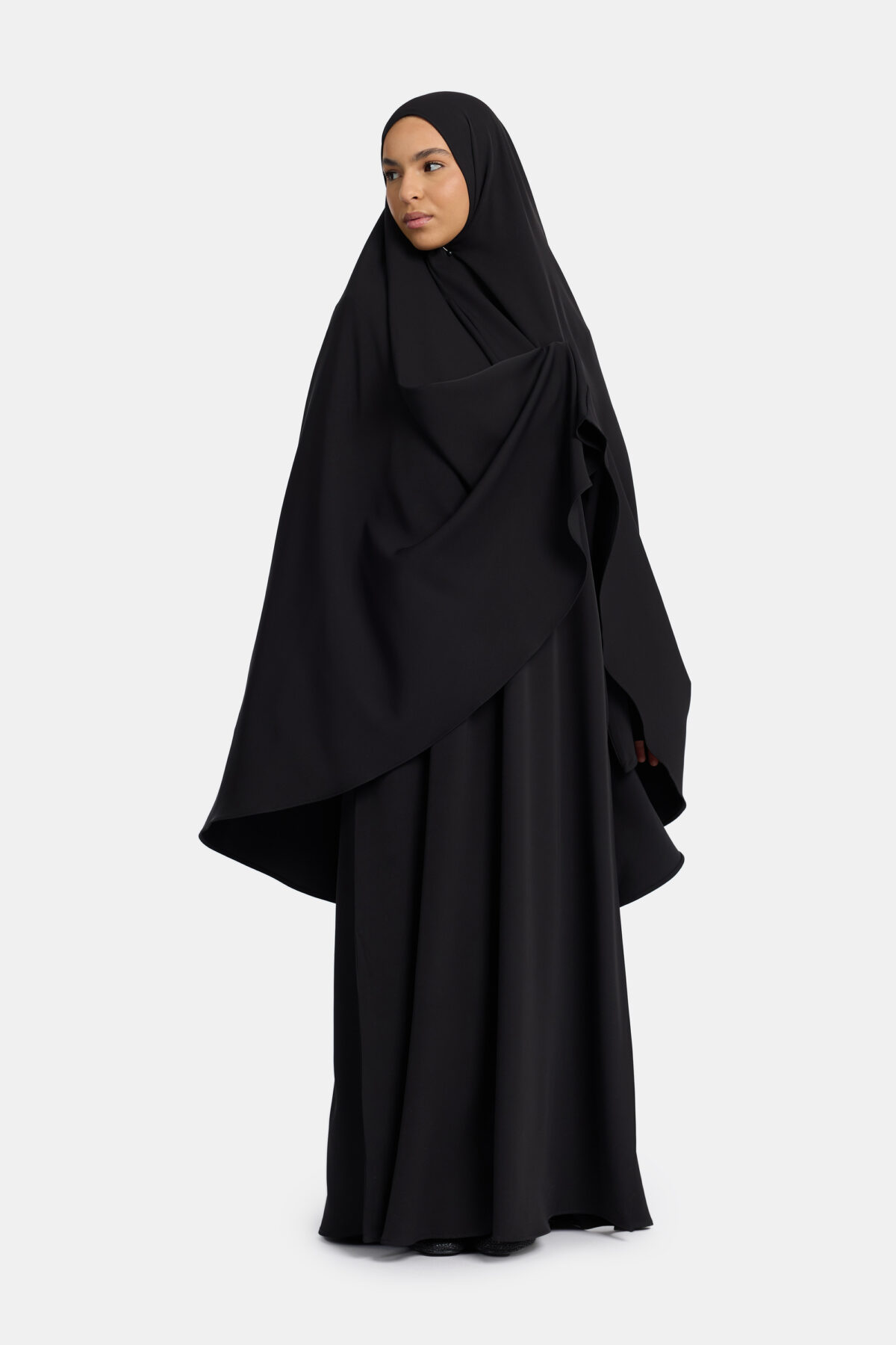 MAGNETIC ABAYA