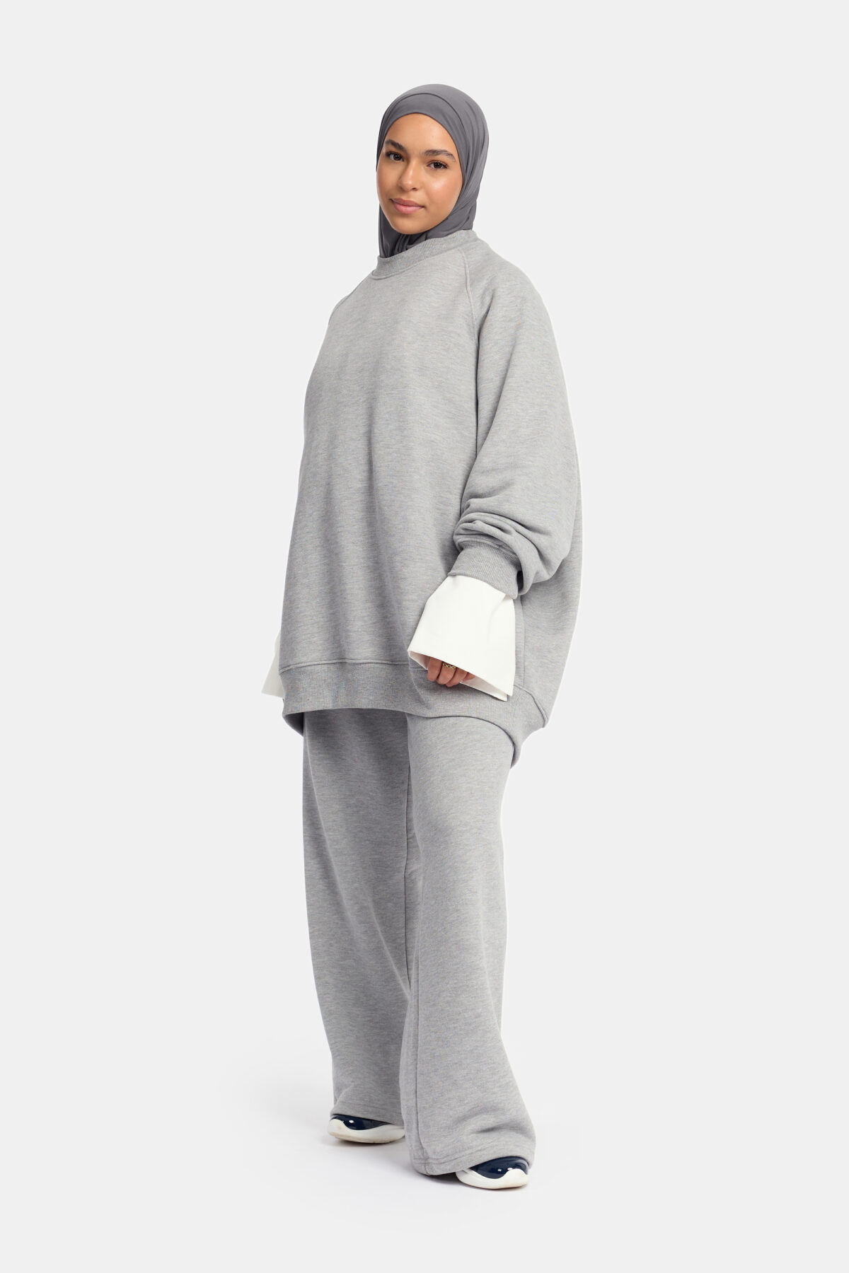 COMFY SWEATER
