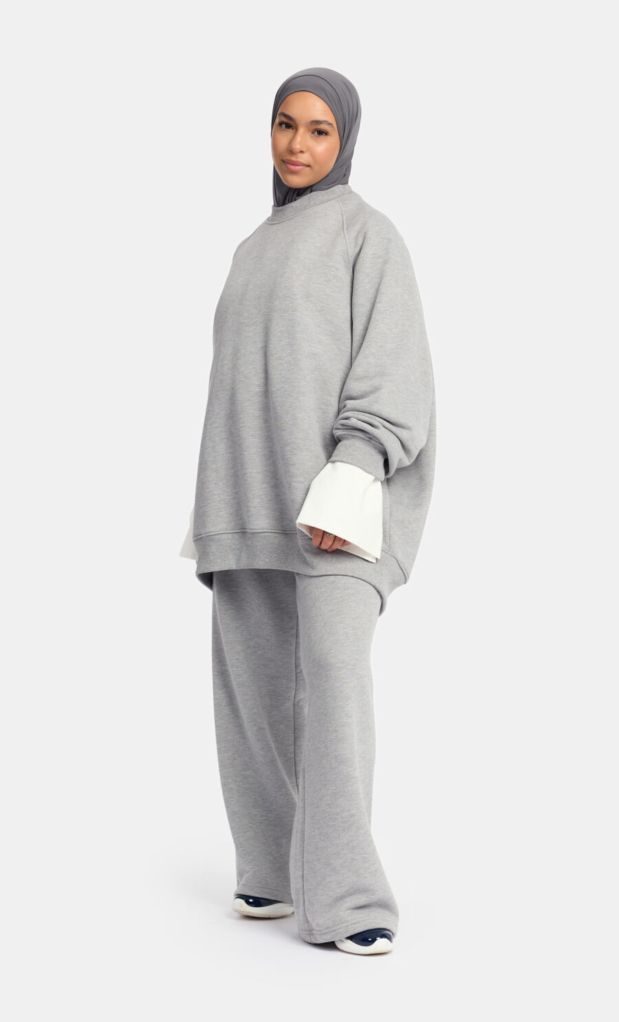 COMFY SWEATER
