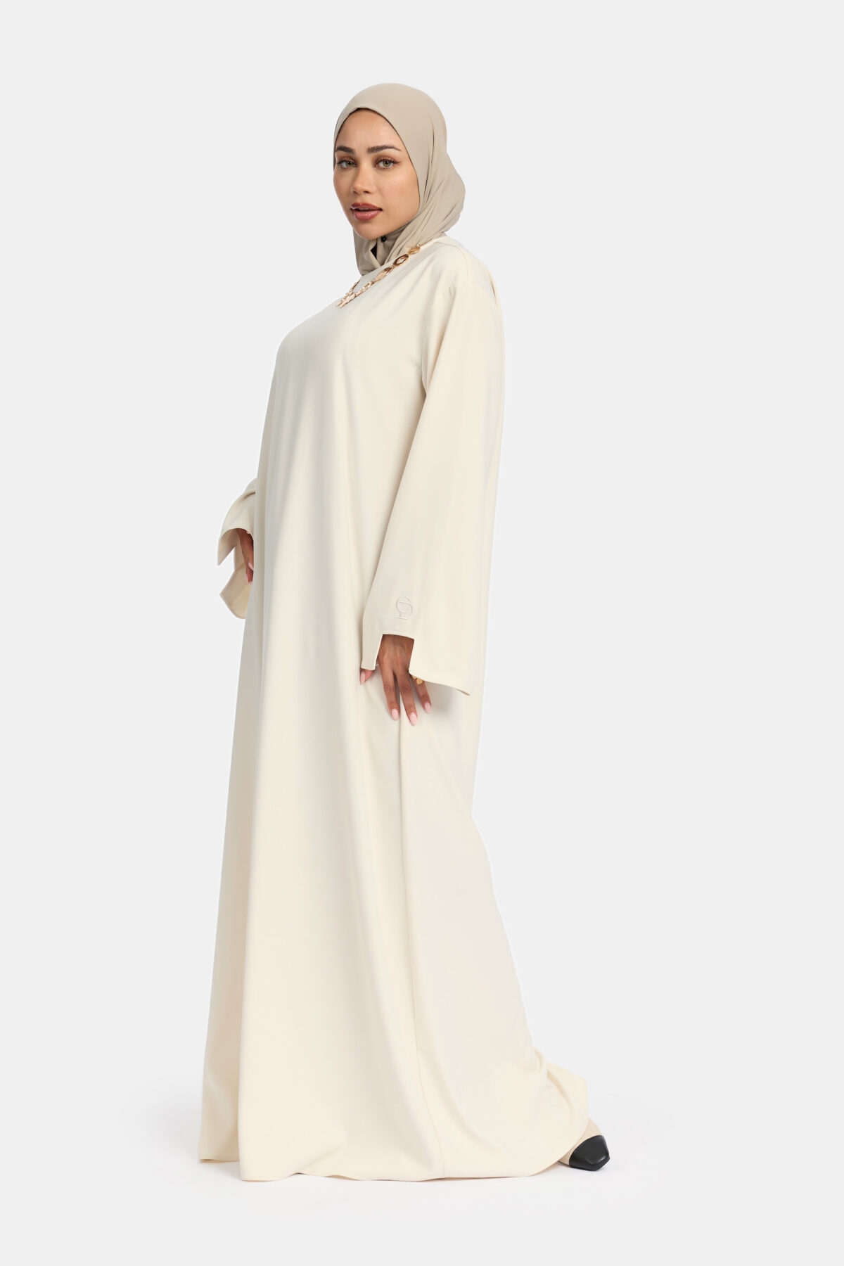 SOFT SKIN CUT ABAYA