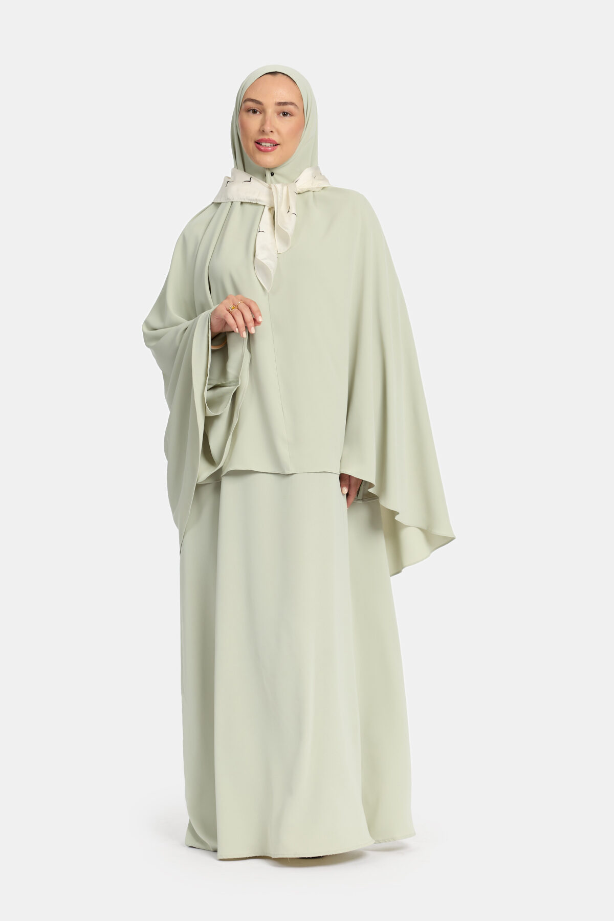 LIGHTWEIGHT ABAYA SET