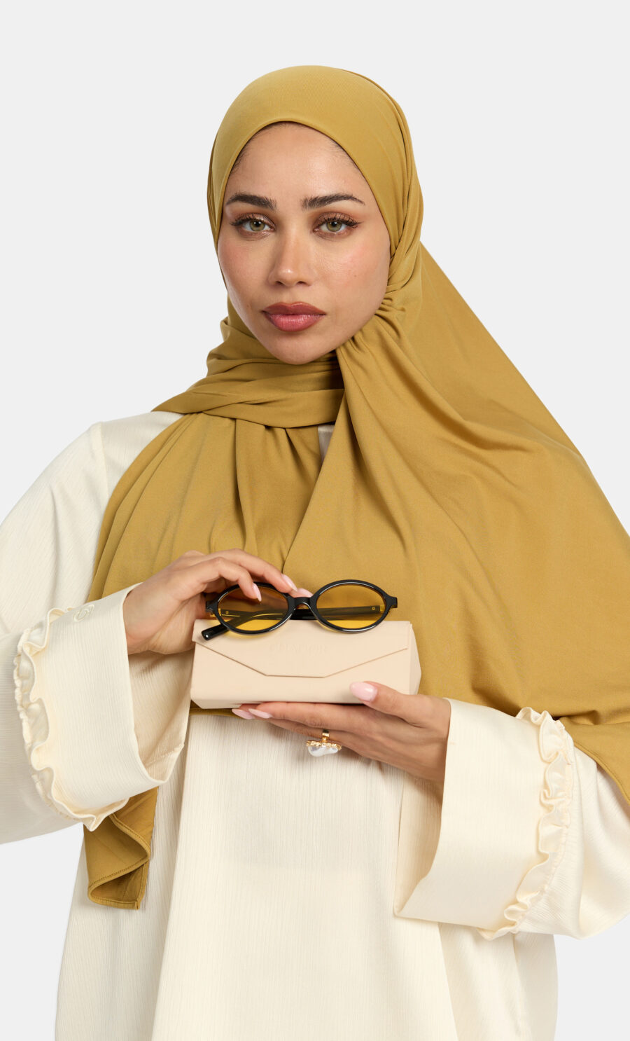 CHADOR'S SHADE
