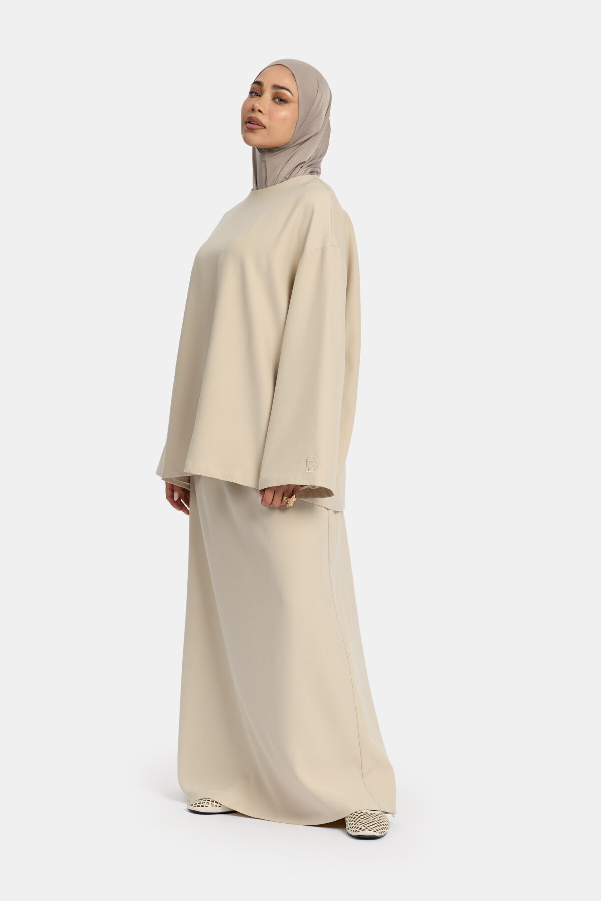 ESSENTIAL SKIRT SET