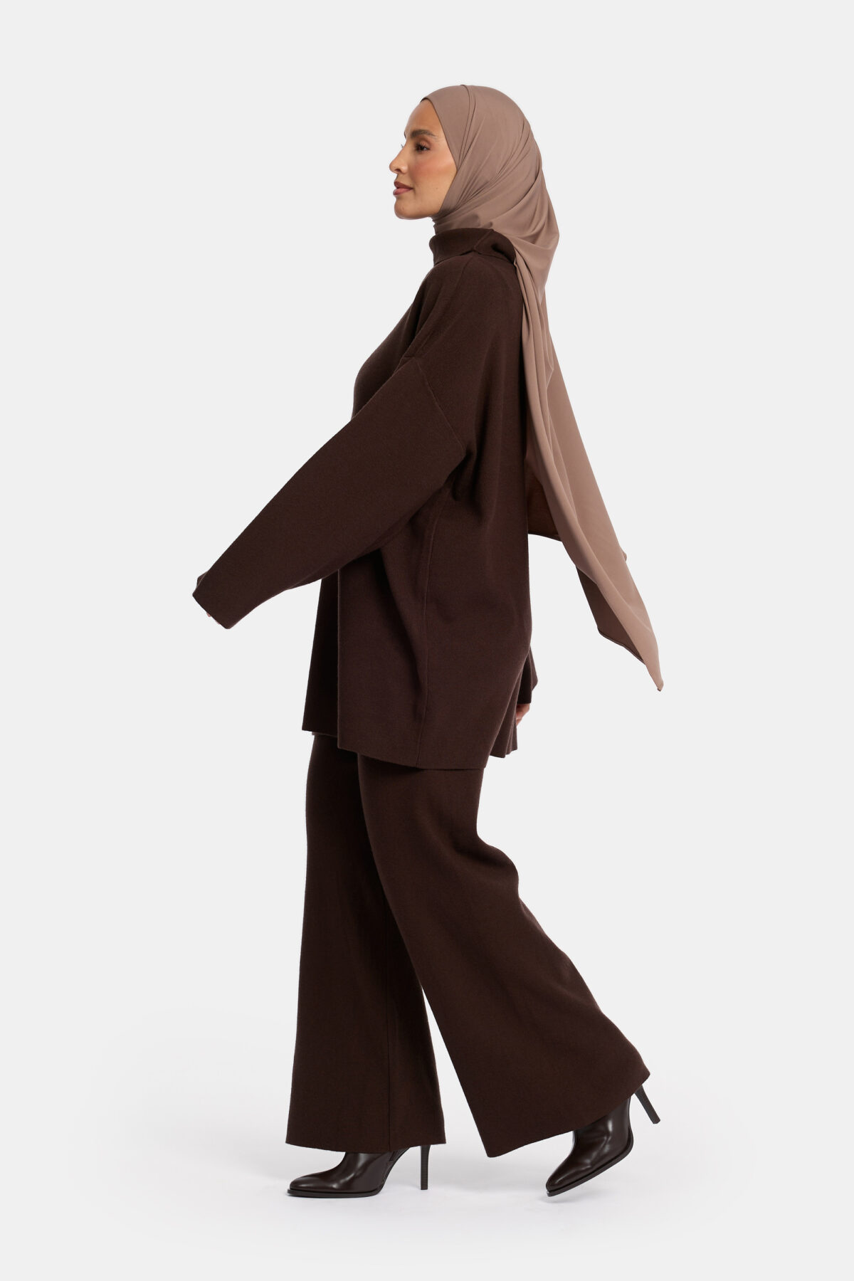 HIGH NECK LOUNGE SET - Afbeelding 4