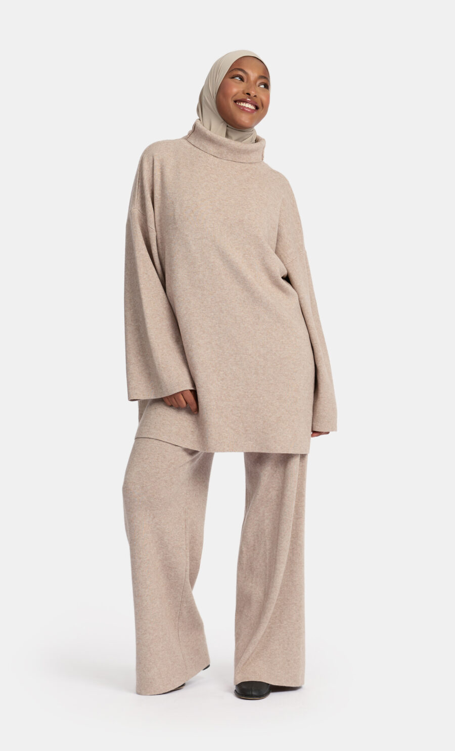 HIGH NECK LOUNGE SET