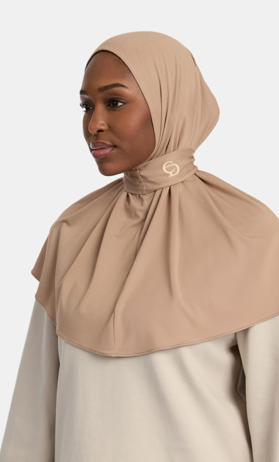 BREATHABLE PULL TIE HIJAB - WARM BEIGE