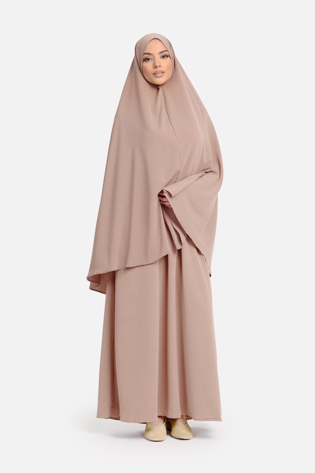 lightweight khimaar set.- beige
