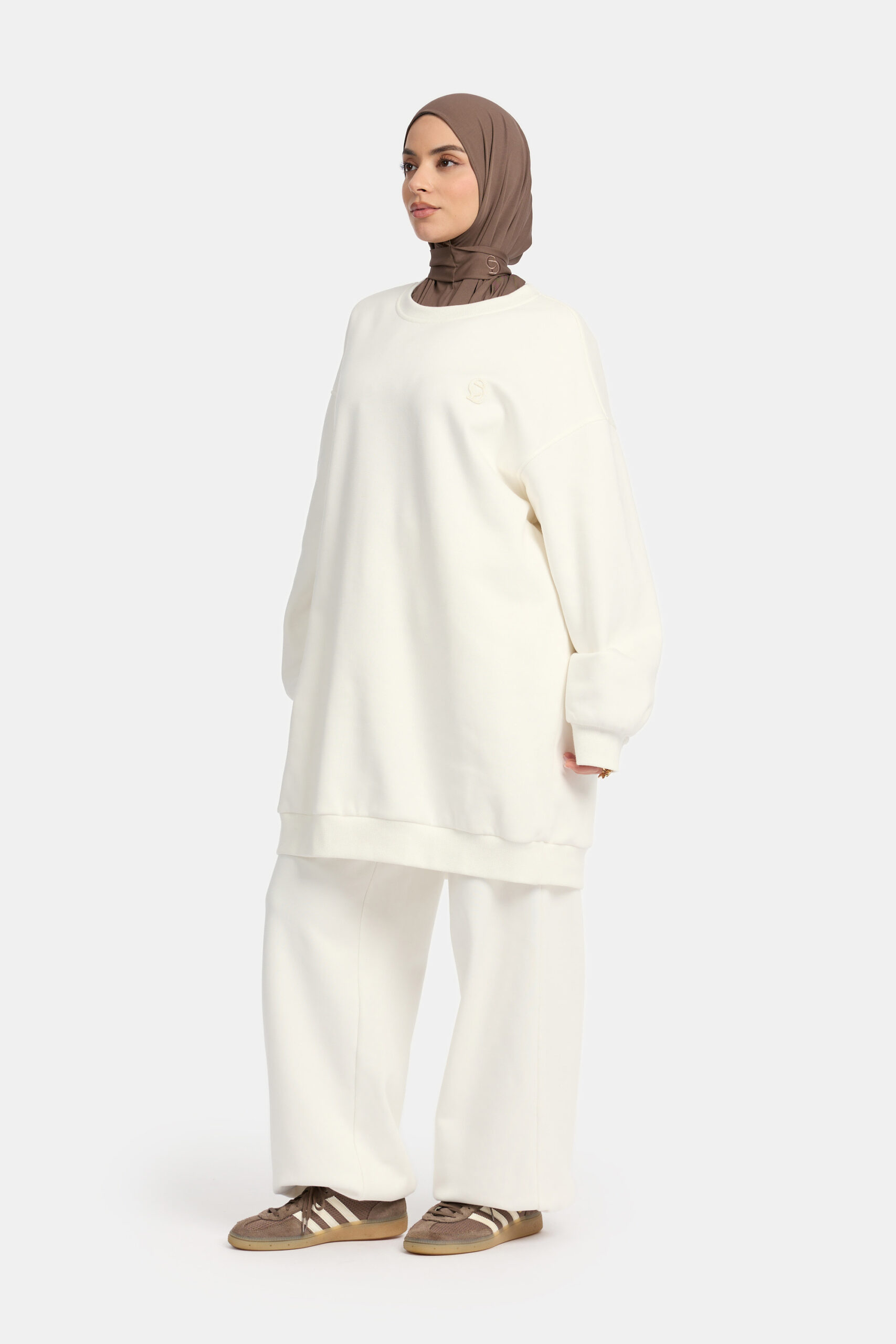 MONO SWEATER SET-WHITE