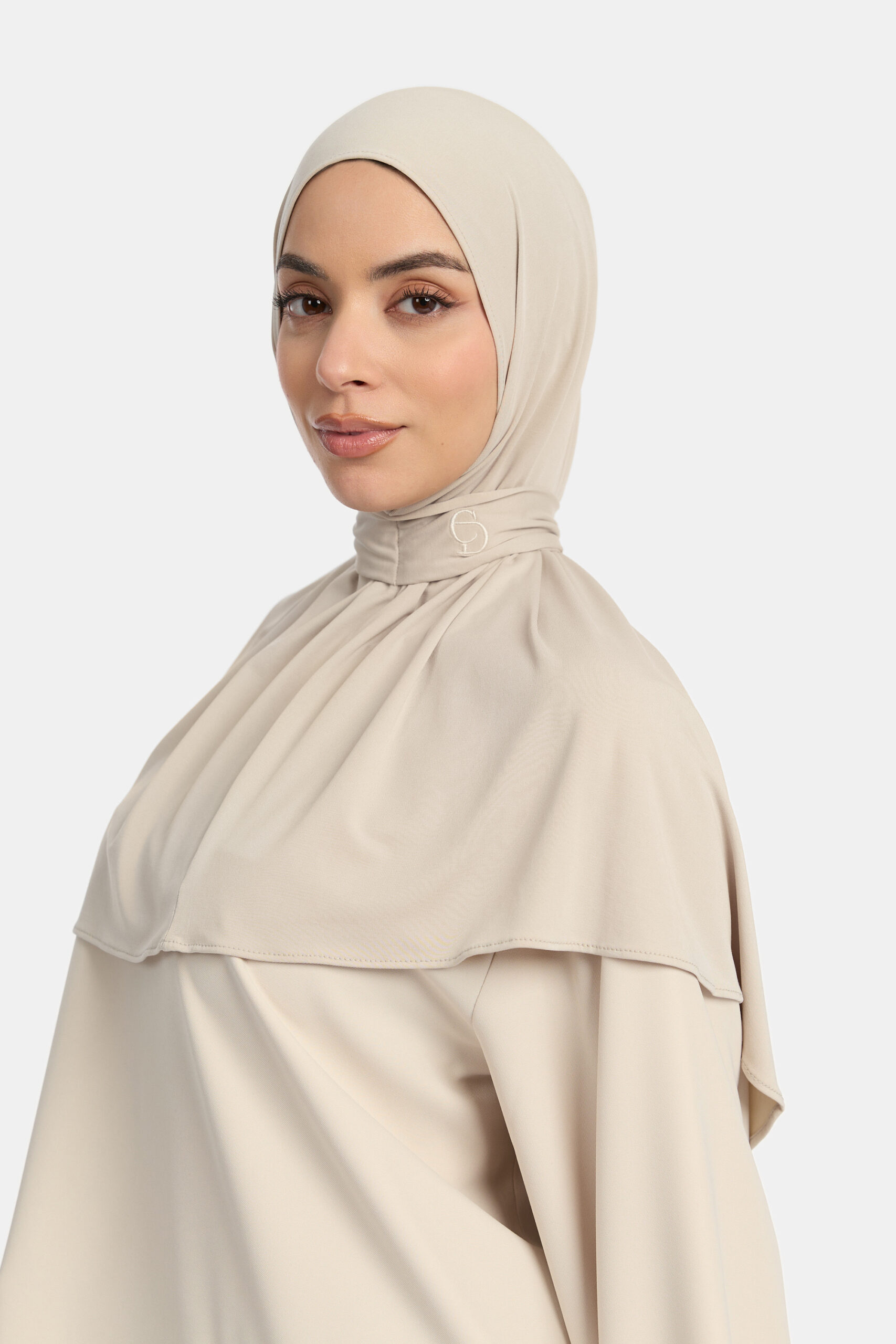 20260202 - Chador23018