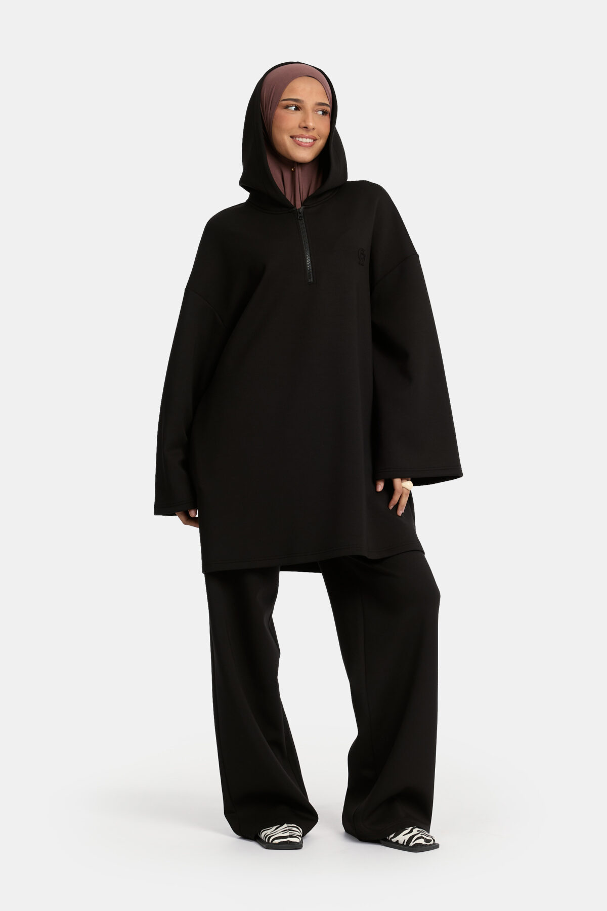 ESSENTIAL HOODIE SET -