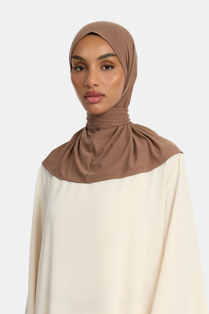 BREATHABLE PULL TIE HIJAB - BROWN TAUPE