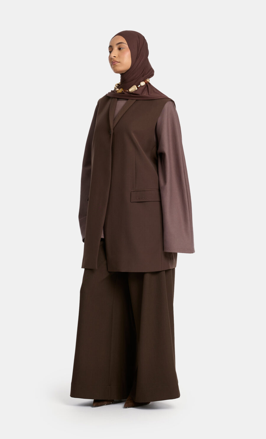 COLLAR GILET - DARK BROWN, M