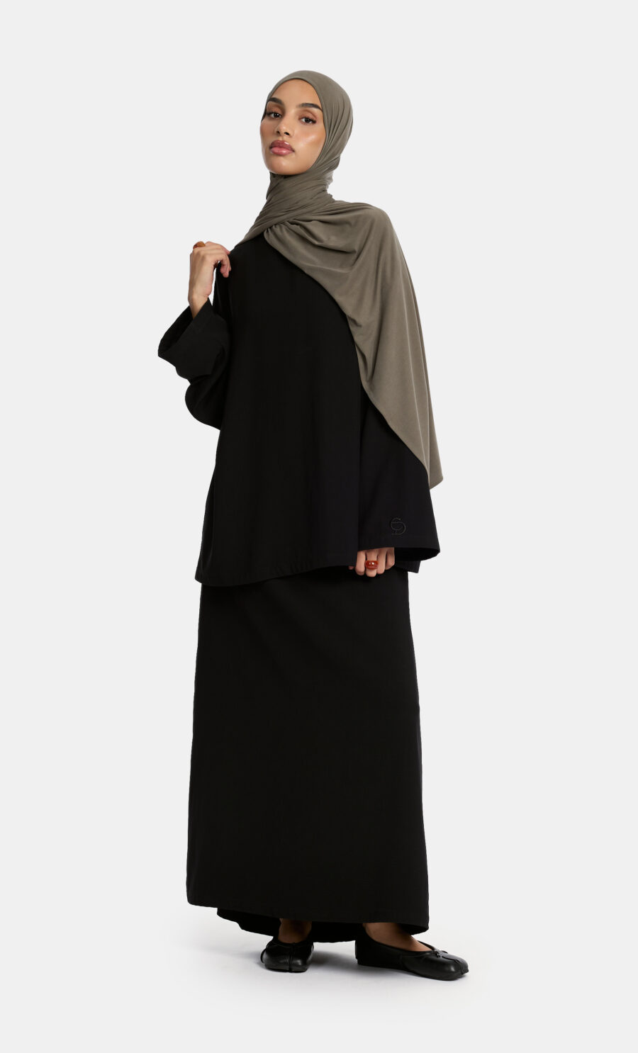 ESSENTIAL SKIRT SET