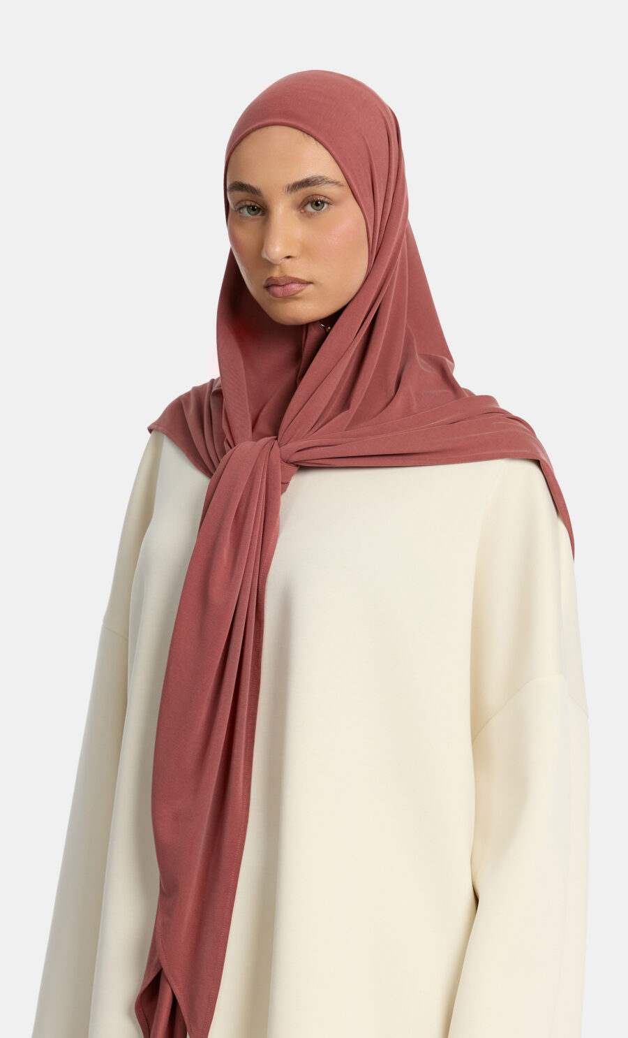 BREATHABLE TRIANGLE HIJAB - REDWOOD